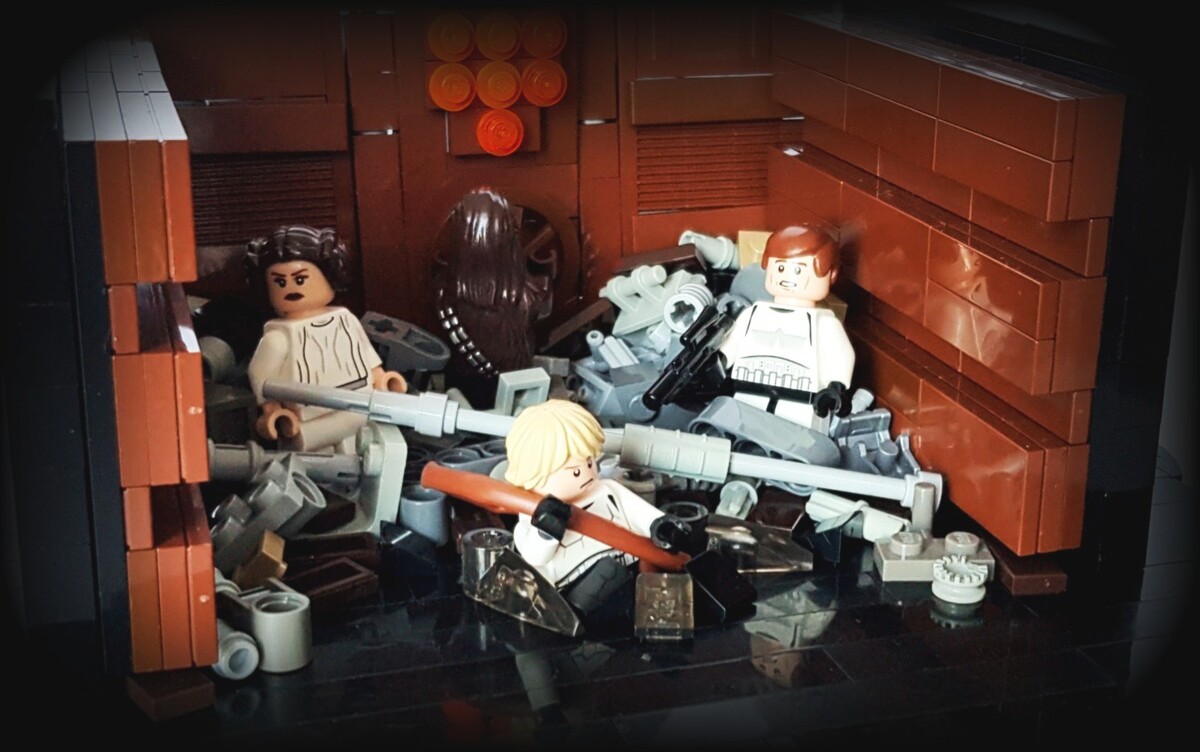 Star Wars Episode IV A New Hope - Death Star Trash Compactor
